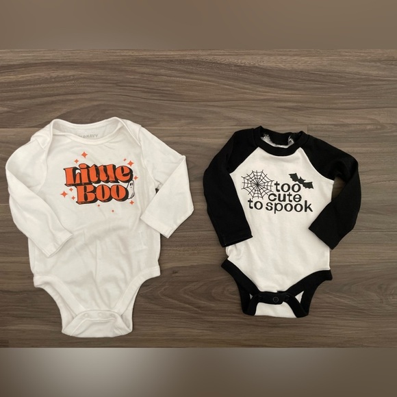 Halloween Themed Kids One Pieces Set - White and Black 3-6 months - Picture 1 of 5